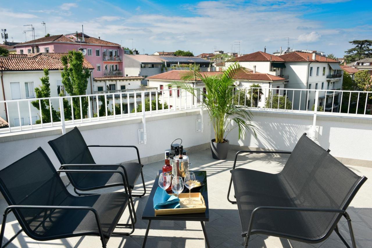 Residenza Emilia Apartment Падуа Екстериор снимка