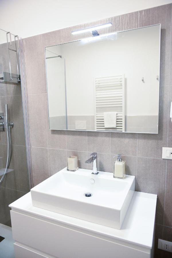 Residenza Emilia Apartment Падуа Екстериор снимка