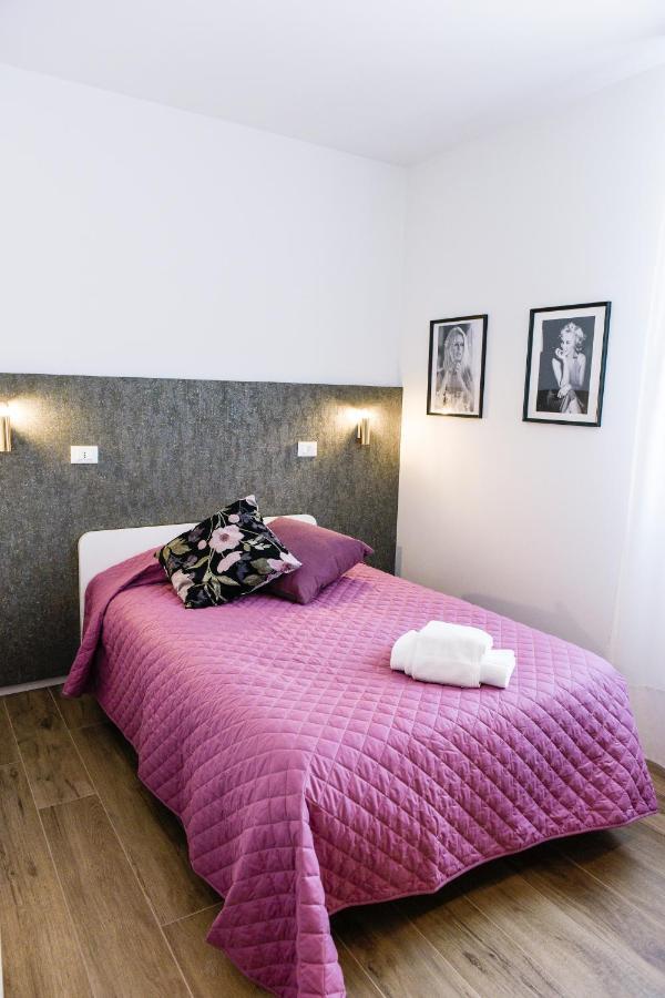 Residenza Emilia Apartment Падуа Екстериор снимка